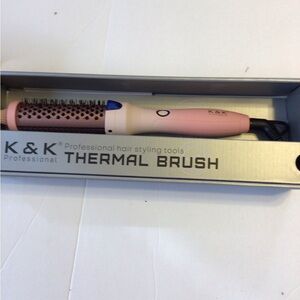 NWOT Thermal Brush